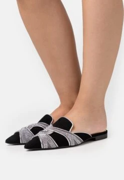 Alberta Ferretti Embroideries - Sandalias Planas - Black