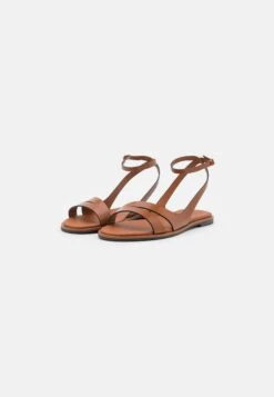 Calvin Klein Almond- Sandalias - Cognac -Mundo De Zapatos 237e393d6ce84d6298684be391577202