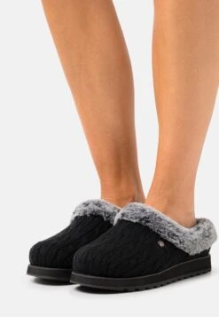 Keepsakes - Pantuflas - Black