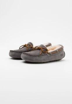 Ugg Dakota - Pantuflas - Pewter -Mundo De Zapatos 2db165e1717d4e25a82a7752edf2efbe