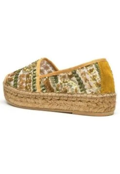 Vidorreta Camping Natural - Alpargatas - Mostaza -Mundo De Zapatos 33a6dba14cfc4d02a44095f6414aac3e