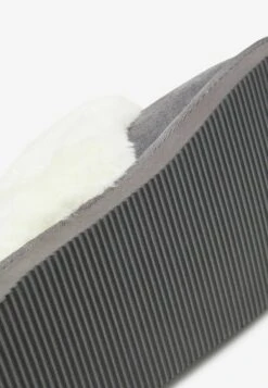 Next Pantuflas - Grey -Mundo De Zapatos 33fe5b7d9970478ebf631e2e840d5a33