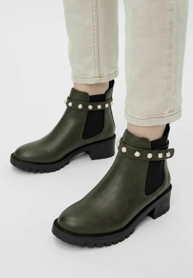 Bianco Biaclaire Chelsea Carnation - Botines Bajos - Olive 1 Bianco Biaclaire Chelsea Carnation - Botines Bajos - Olive