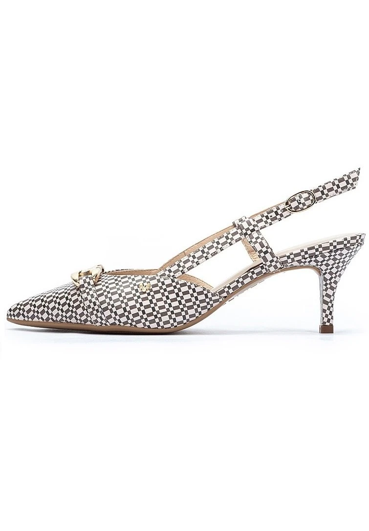 Tacones - Taupe 1 Tacones - Taupe