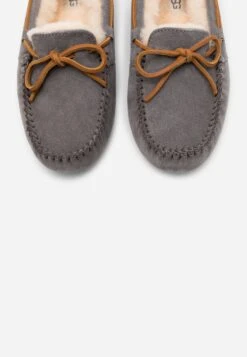 Ugg Dakota - Pantuflas - Pewter -Mundo De Zapatos 49c3c922d75e4e12b06162ad4c111b2f