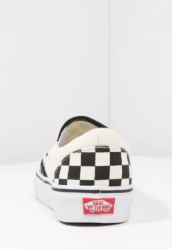 Vans Classic Slip-On - Mocasines - Black/White -Mundo De Zapatos 5aec320de33a4ab7a95b47f5d6734dad