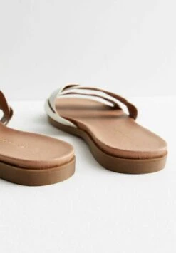 New Look Plaited Strap Footbed Sliders - Sandalias Planas - Off White -Mundo De Zapatos 5cb4bcbe1e074720ac8e662b80e25d28