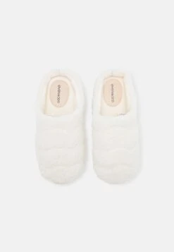 Even&Odd Pantuflas - Off-White -Mundo De Zapatos 68a2a8860e8e4a2e8c4a995170417e9b