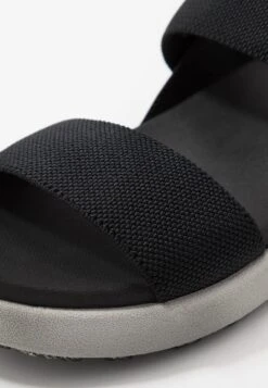 Keen Elle Backstrap - Sandalias De Senderismo - Black 12 Keen Elle Backstrap - Sandalias De Senderismo - Black -Mundo De Zapatos 74b5ec39f628427cad59a6fac71fd3f7