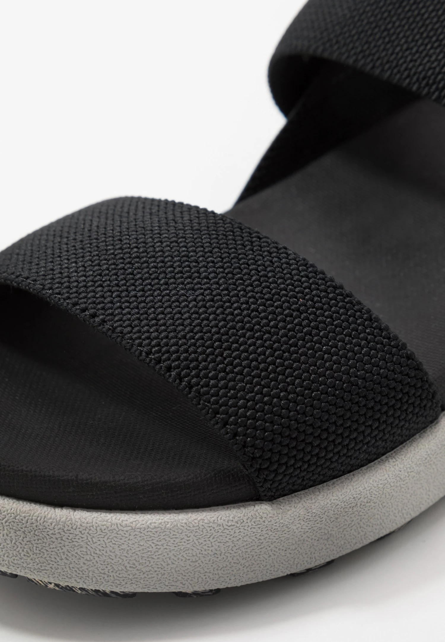 Keen Elle Backstrap - Sandalias De Senderismo - Black 4 Keen Elle Backstrap - Sandalias De Senderismo - Black - Imagen 4