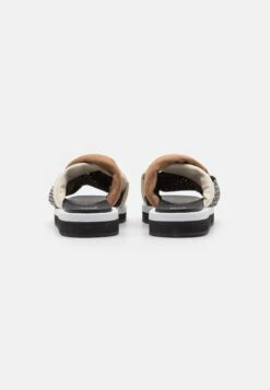 Boss Allie Braid Slide - Sandalias Planas - Black -Mundo De Zapatos 83e7df8f6cb04ec993fb0b9a4d2e8005