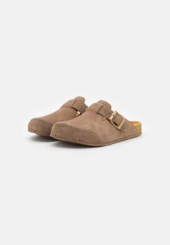 El Naturalista Balance - Pantuflas - Land -Mundo De Zapatos 8a81acf2ec26425d8e82be40989a5a9b