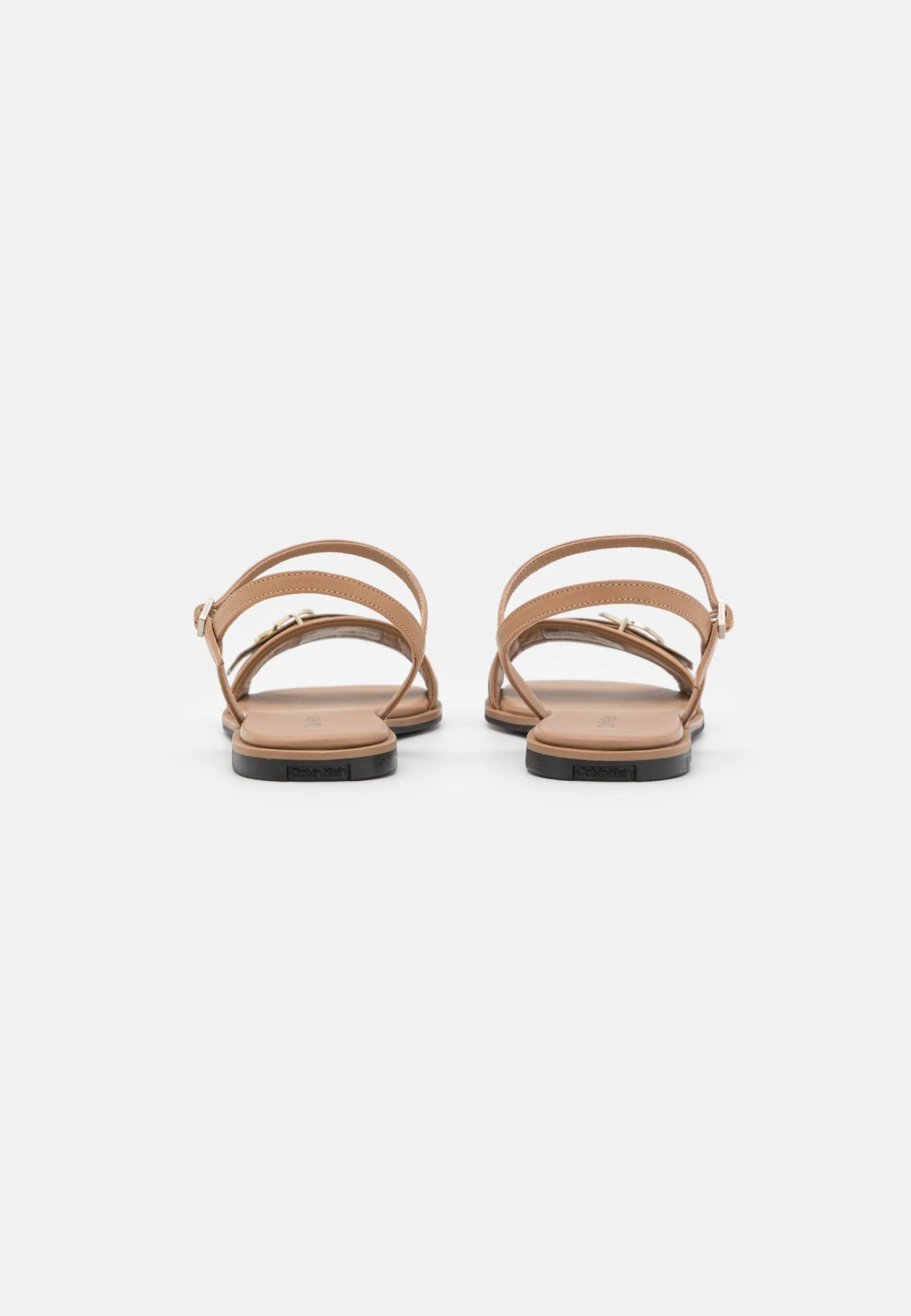 Calvin Klein Almond - Sandalias - Safari 4 Calvin Klein Almond - Sandalias - Safari - Imagen 4