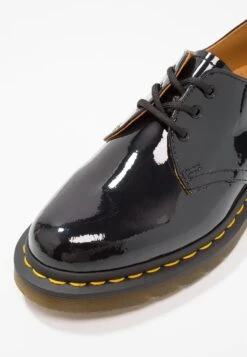 Dr. Martens 1461 3 Eye Shoe Patent Lamper - Zapatos De Vestir - Black 9 Dr. Martens 1461 3 Eye Shoe Patent Lamper - Zapatos De Vestir - Black -Mundo De Zapatos 9f65c2b93d5a4468a0523dde1f369614