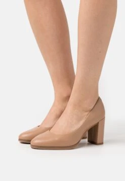 Clarks Freva Court - Tacones - Praline