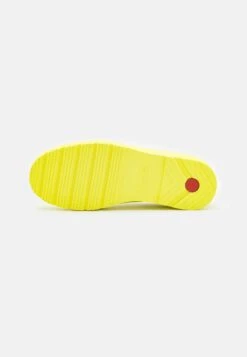 Hunter ORIGINAL Womens Play Clog - Sandalias Planas - Zesty Yellow 10 Hunter ORIGINAL Womens Play Clog - Sandalias Planas - Zesty Yellow -Mundo De Zapatos a4d4c973639f433893e006f1d43de7d4