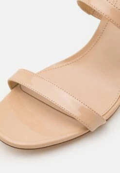 MICHAEL Michael Kors Koda - Sandalias - Light Blush -Mundo De Zapatos ec88cf4b8bed4fc8b92f18b33bf0cdf8