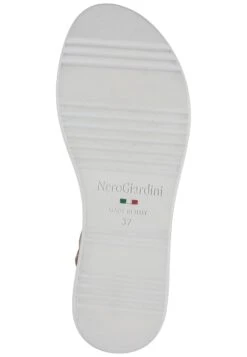 NeroGiardini Sandalias Con Plataforma - Nudo -Mundo De Zapatos ee2825f630854cb999e61a4bcaebcaf8