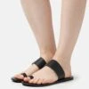 Manebi Toe Ring- Sandalias De Dedo - Black