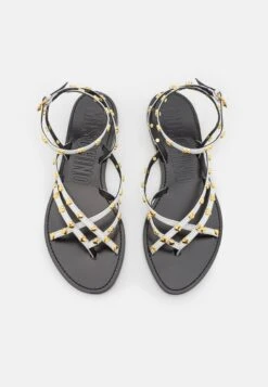 MOSCHINO Sandalias De Dedo - Bianco -Mundo De Zapatos fbdd206d18b540edbce2a12008fe3267